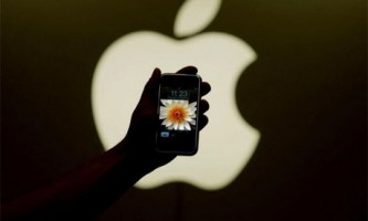 Apple drops NDA (Σιγά μη σου πέσει και το μωρό!)