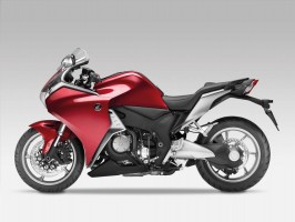 Apple VFR1200F και Honda iPad
